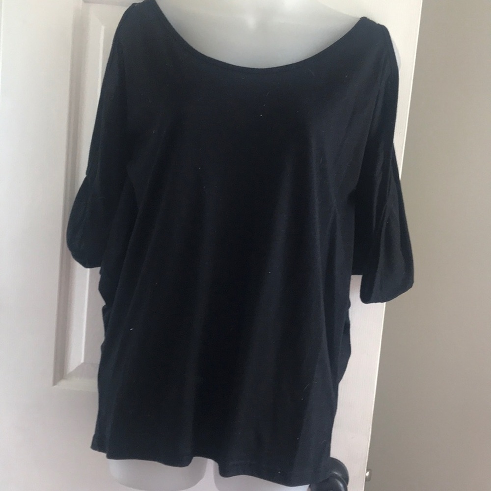 Cold shoulder top